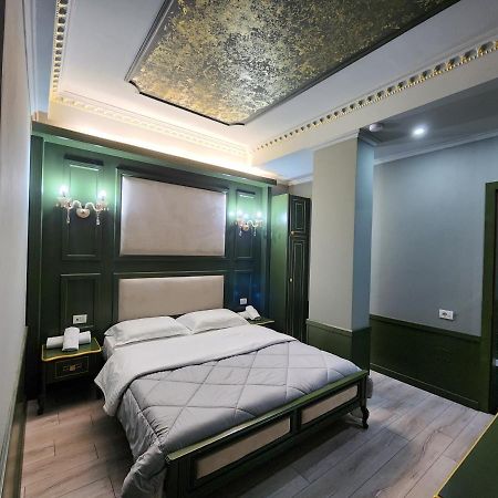 Hotel Lotus Tirana Exterior photo