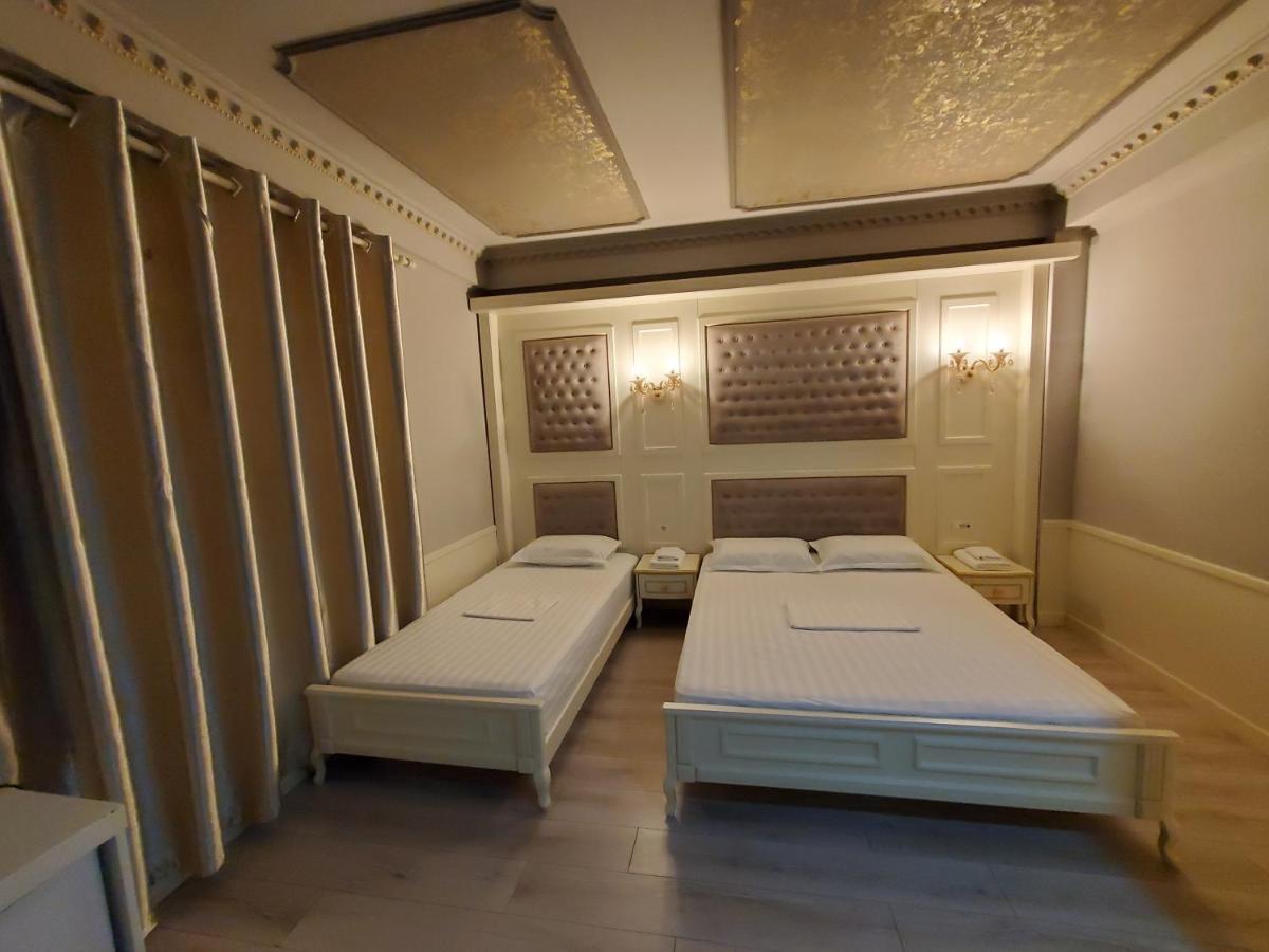 Hotel Lotus Tirana Exterior photo