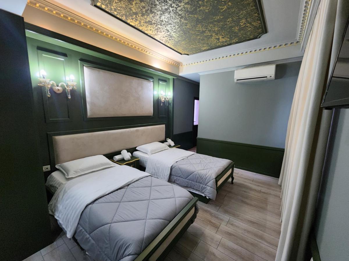 Hotel Lotus Tirana Exterior photo