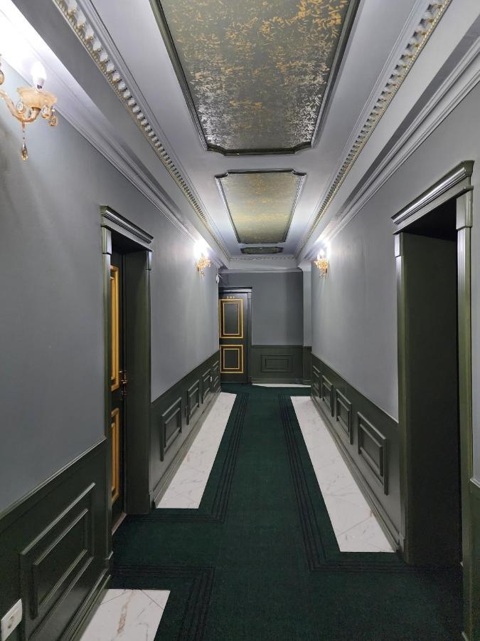 Hotel Lotus Tirana Exterior photo